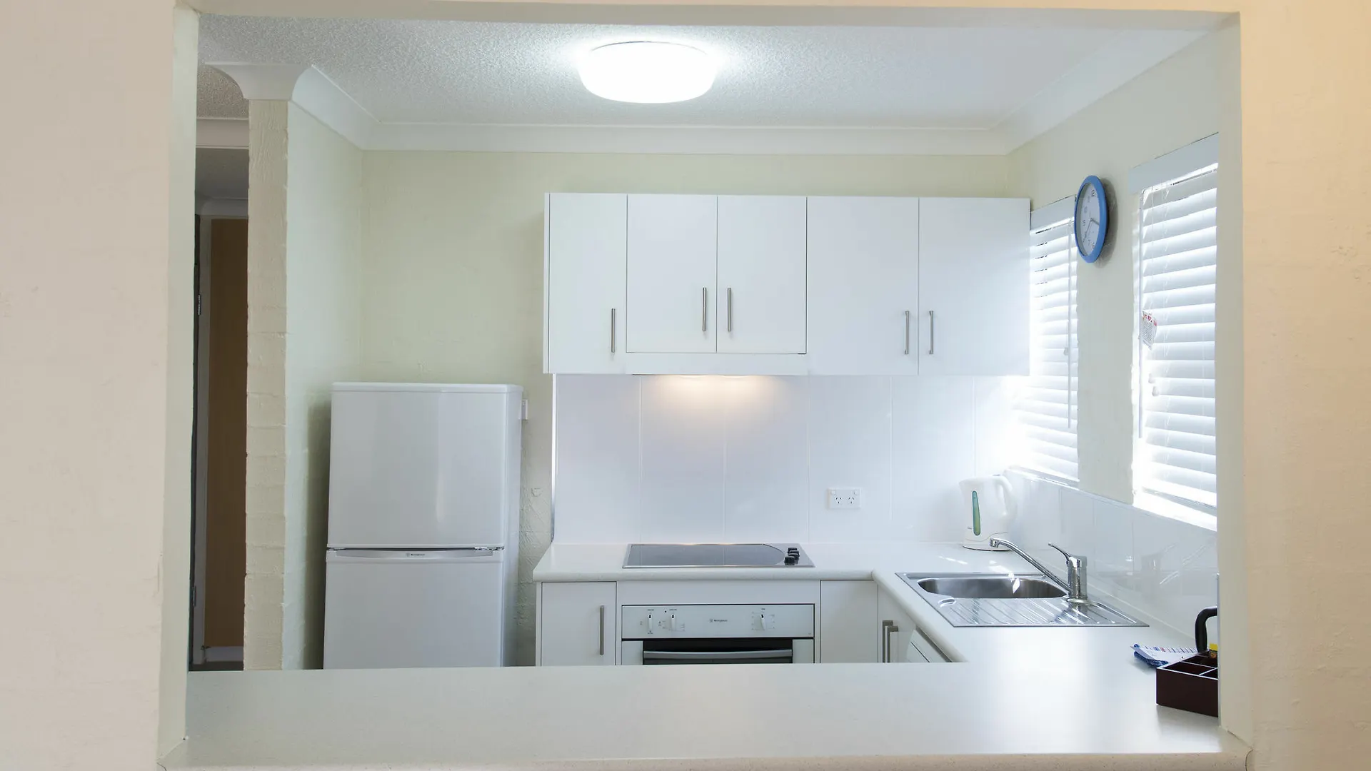 Don Pancho Beach Resort Bargara 0*,